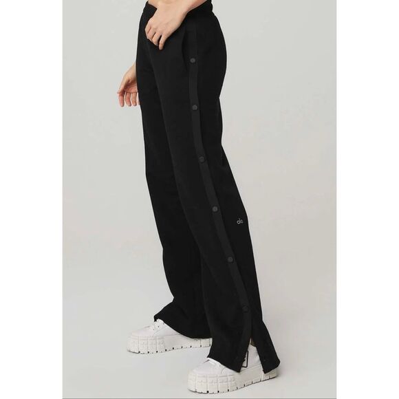 Alo Yoga Pants - ALO YOGA  Courtside Tearaway Snap Pants Medium Black